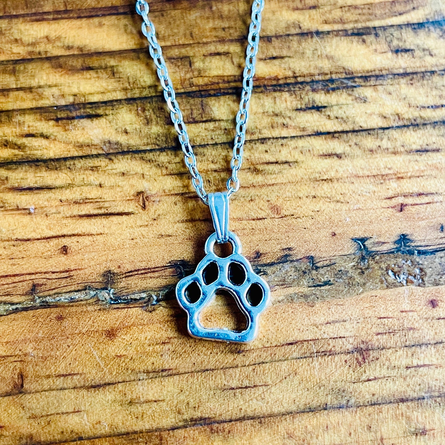Animal paw shaped charm pendant necklace